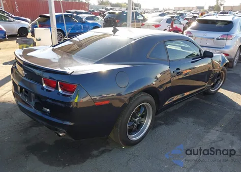 2013 Chevrolet Camaro 2Ls from USA, damaged, VIN 2G1FA1E39D9190496